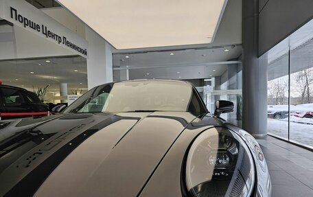 Porsche 911, 2021 год, 28 540 000 рублей, 7 фотография