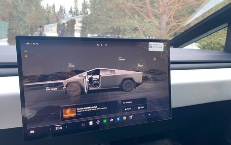 Tesla Cybertruck, 2024 год, 25 990 000 рублей, 24 фотография