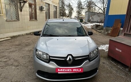 Renault Logan II, 2017 год, 685 000 рублей, 5 фотография