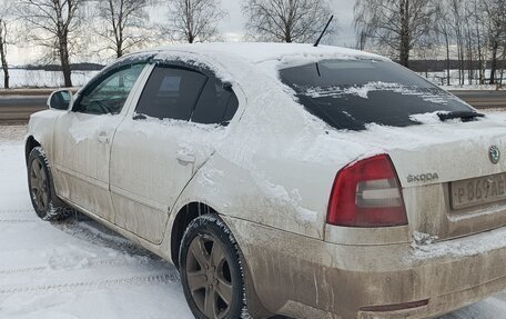 Skoda Octavia, 2011 год, 1 020 000 рублей, 2 фотография