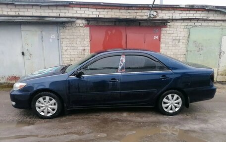 Toyota Camry V40, 2004 год, 1 200 000 рублей, 2 фотография