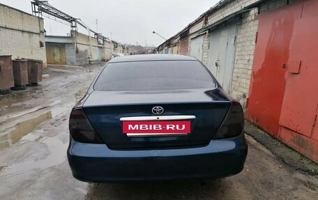 Toyota Camry V40, 2004 год, 1 200 000 рублей, 3 фотография