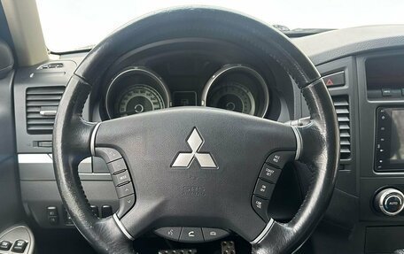Mitsubishi Pajero IV, 2013 год, 2 050 000 рублей, 12 фотография