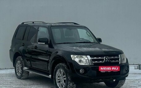 Mitsubishi Pajero IV, 2013 год, 2 050 000 рублей, 3 фотография