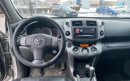 Toyota RAV4, 2007 год, 1 350 000 рублей, 6 фотография