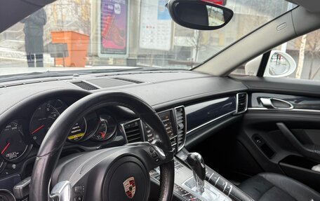 Porsche Panamera II рестайлинг, 2011 год, 2 150 000 рублей, 8 фотография