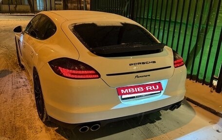 Porsche Panamera II рестайлинг, 2011 год, 2 150 000 рублей, 12 фотография