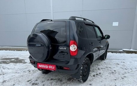 Chevrolet Niva I рестайлинг, 2010 год, 495 000 рублей, 4 фотография