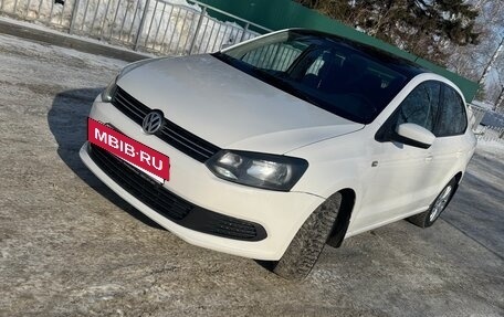 Volkswagen Polo VI (EU Market), 2012 год, 870 000 рублей, 2 фотография