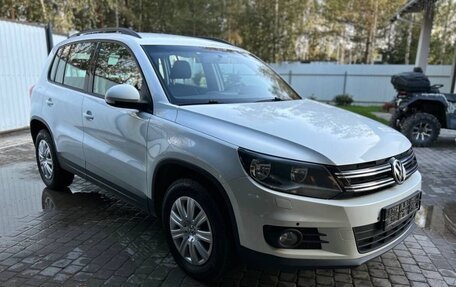 Volkswagen Tiguan I, 2016 год, 1 390 000 рублей, 3 фотография