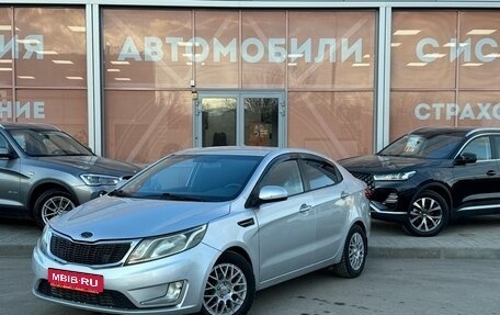 KIA Rio III рестайлинг, 2013 год, 749 000 рублей, 1 фотография