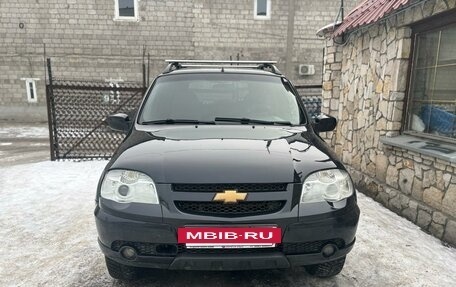 Chevrolet Niva I рестайлинг, 2010 год, 479 000 рублей, 5 фотография