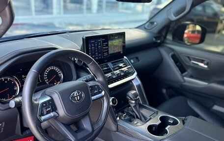 Toyota Land Cruiser, 2022 год, 13 300 000 рублей, 12 фотография