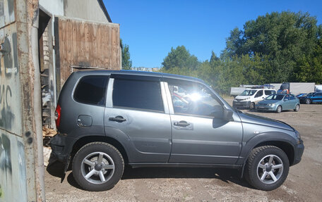 Chevrolet Niva I рестайлинг, 2013 год, 450 000 рублей, 2 фотография