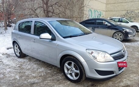 Opel Astra H, 2011 год, 999 000 рублей, 4 фотография