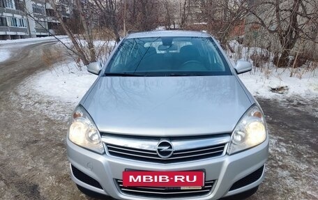 Opel Astra H, 2011 год, 999 000 рублей, 5 фотография