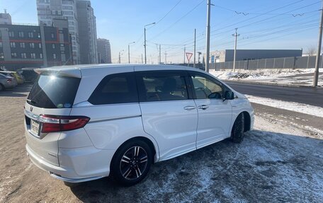 Honda Odyssey IV, 2016 год, 2 350 000 рублей, 7 фотография