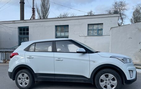 Hyundai Creta I рестайлинг, 2019 год, 1 800 000 рублей, 3 фотография