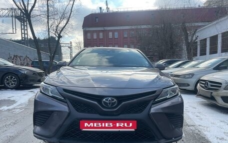 Toyota Camry, 2020 год, 3 000 000 рублей, 3 фотография