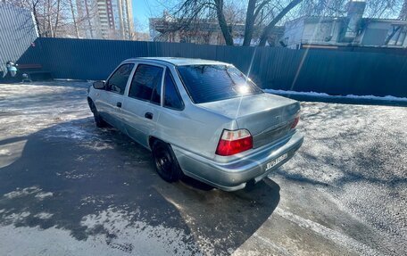 Daewoo Nexia I рестайлинг, 2003 год, 160 000 рублей, 2 фотография