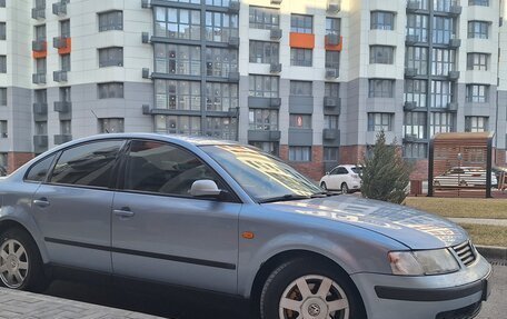 Volkswagen Passat B5+ рестайлинг, 1998 год, 390 000 рублей, 3 фотография