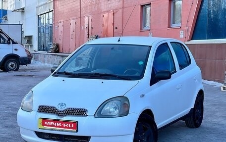 Toyota Yaris I рестайлинг, 2000 год, 360 000 рублей, 1 фотография