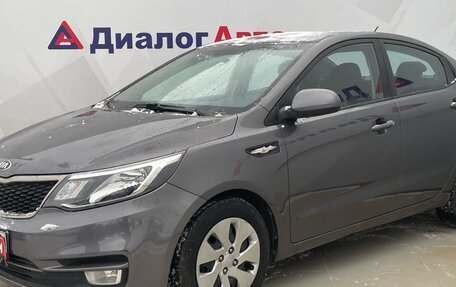 KIA Rio III рестайлинг, 2015 год, 950 000 рублей, 3 фотография