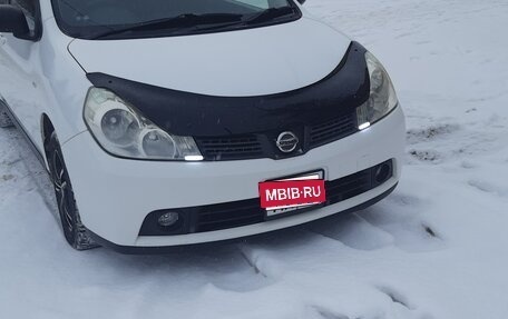 Nissan Wingroad III, 2011 год, 880 000 рублей, 2 фотография