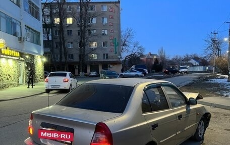 Hyundai Accent II, 2004 год, 210 000 рублей, 2 фотография