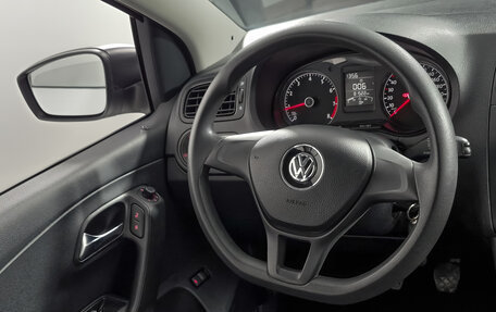 Volkswagen Polo VI (EU Market), 2018 год, 1 195 000 рублей, 15 фотография