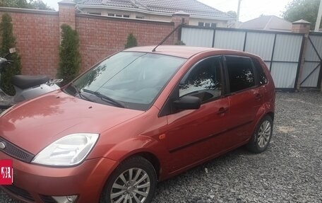 Ford Fiesta, 2004 год, 420 000 рублей, 7 фотография