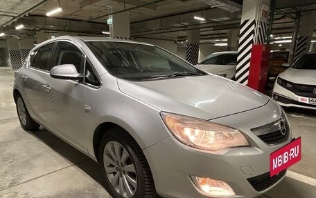 Opel Astra J, 2012 год, 1 040 000 рублей, 2 фотография