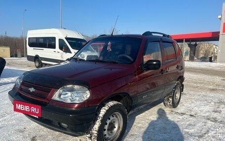 Chevrolet Niva I рестайлинг, 2004 год, 325 000 рублей, 3 фотография