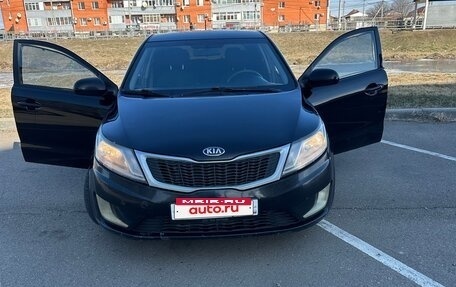 KIA Rio III рестайлинг, 2013 год, 845 000 рублей, 24 фотография