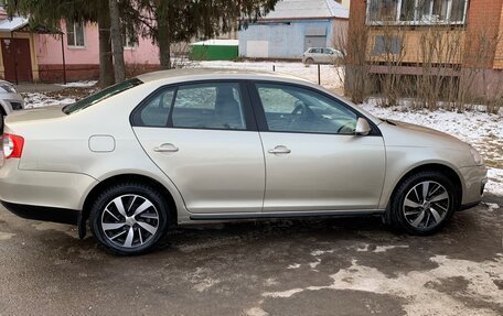 Volkswagen Jetta VI, 2008 год, 730 000 рублей, 5 фотография