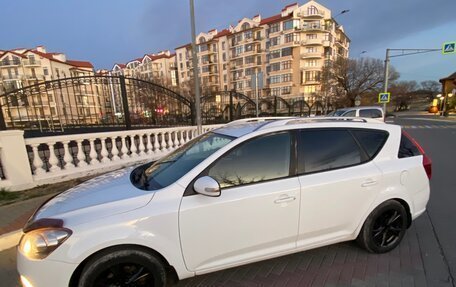 KIA cee'd I рестайлинг, 2012 год, 900 000 рублей, 2 фотография