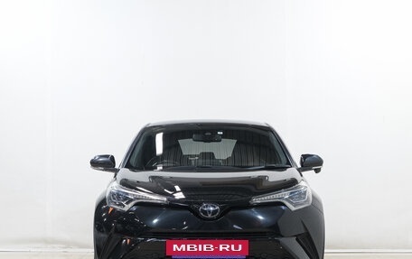 Toyota C-HR I рестайлинг, 2017 год, 2 229 000 рублей, 3 фотография