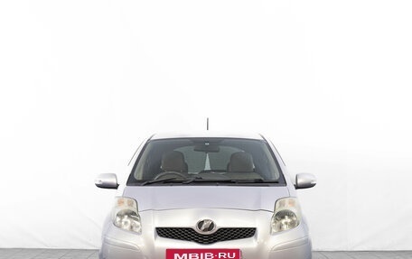 Toyota Vitz, 2009 год, 699 000 рублей, 2 фотография