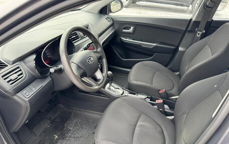 KIA Rio III рестайлинг, 2012 год, 940 000 рублей, 10 фотография