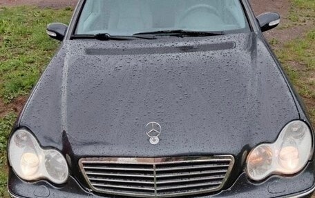 Mercedes-Benz C-Класс, 2002 год, 385 000 рублей, 1 фотография