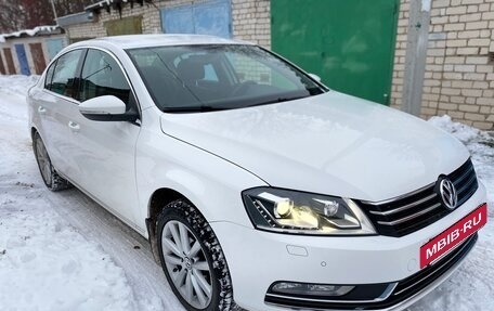 Volkswagen Passat B7, 2011 год, 1 050 000 рублей, 4 фотография