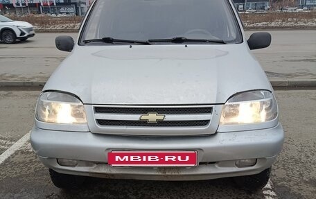 Chevrolet Niva I рестайлинг, 2005 год, 250 000 рублей, 7 фотография