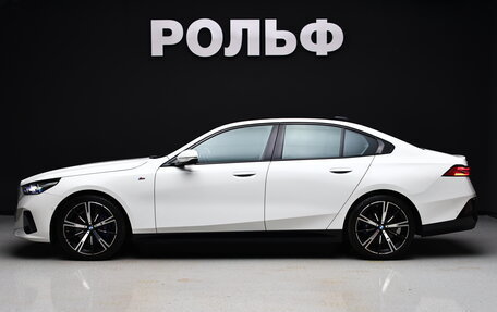 BMW 5 серия, 2024 год, 9 790 000 рублей, 5 фотография