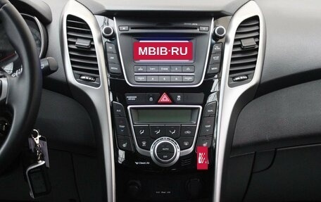 Hyundai i30 II рестайлинг, 2013 год, 1 090 000 рублей, 12 фотография