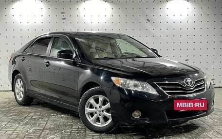 Toyota Camry, 2011 год, 1 420 000 рублей, 2 фотография