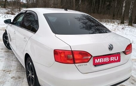 Volkswagen Jetta VI, 2013 год, 1 195 000 рублей, 7 фотография