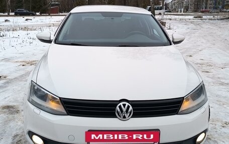 Volkswagen Jetta VI, 2013 год, 1 195 000 рублей, 9 фотография