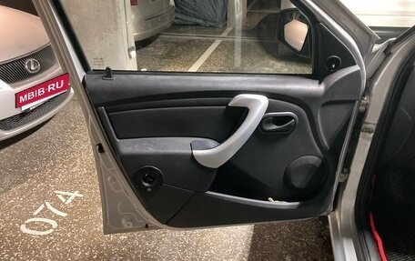 Renault Logan I, 2012 год, 750 000 рублей, 3 фотография