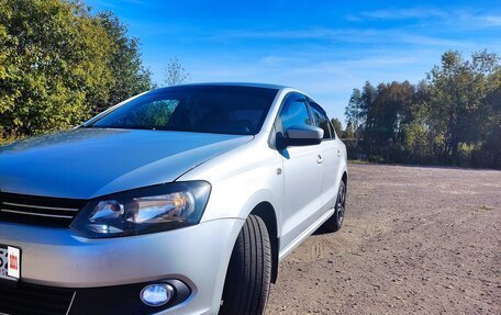 Volkswagen Polo VI (EU Market), 2013 год, 750 000 рублей, 4 фотография