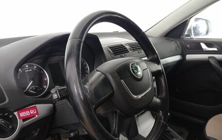 Skoda Octavia IV, 2011 год, 850 000 рублей, 13 фотография